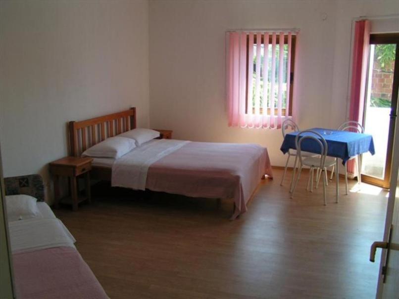 Apartments Gabrijela Biograd Na Moru Ngoại thất bức ảnh